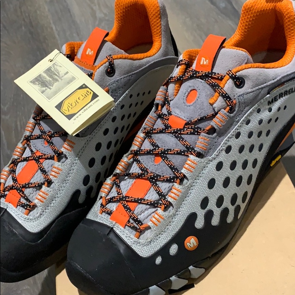 Men’s Sneakers